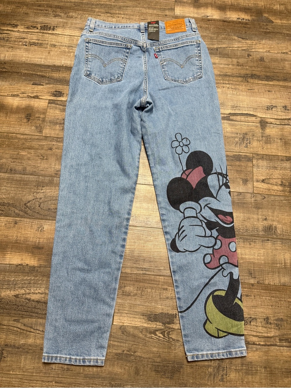Levi's X Disney Light Blue Denim Jeans Mickey Graphic Women's Size 29 X 30 NWT - Picture 10 of 15